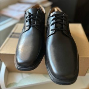Clark’s Men shoes 👞
